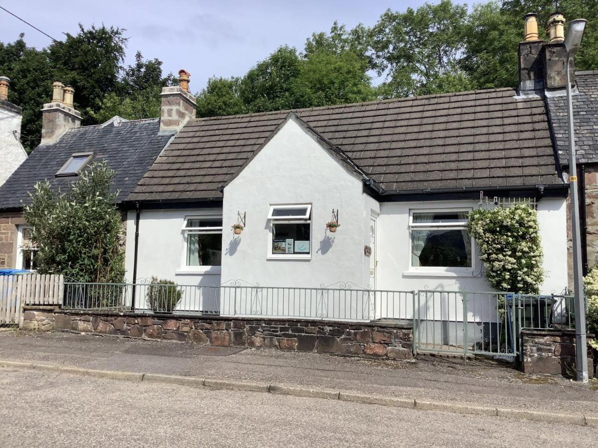 Moriston Cottage لوتشكاررون المظهر الخارجي الصورة